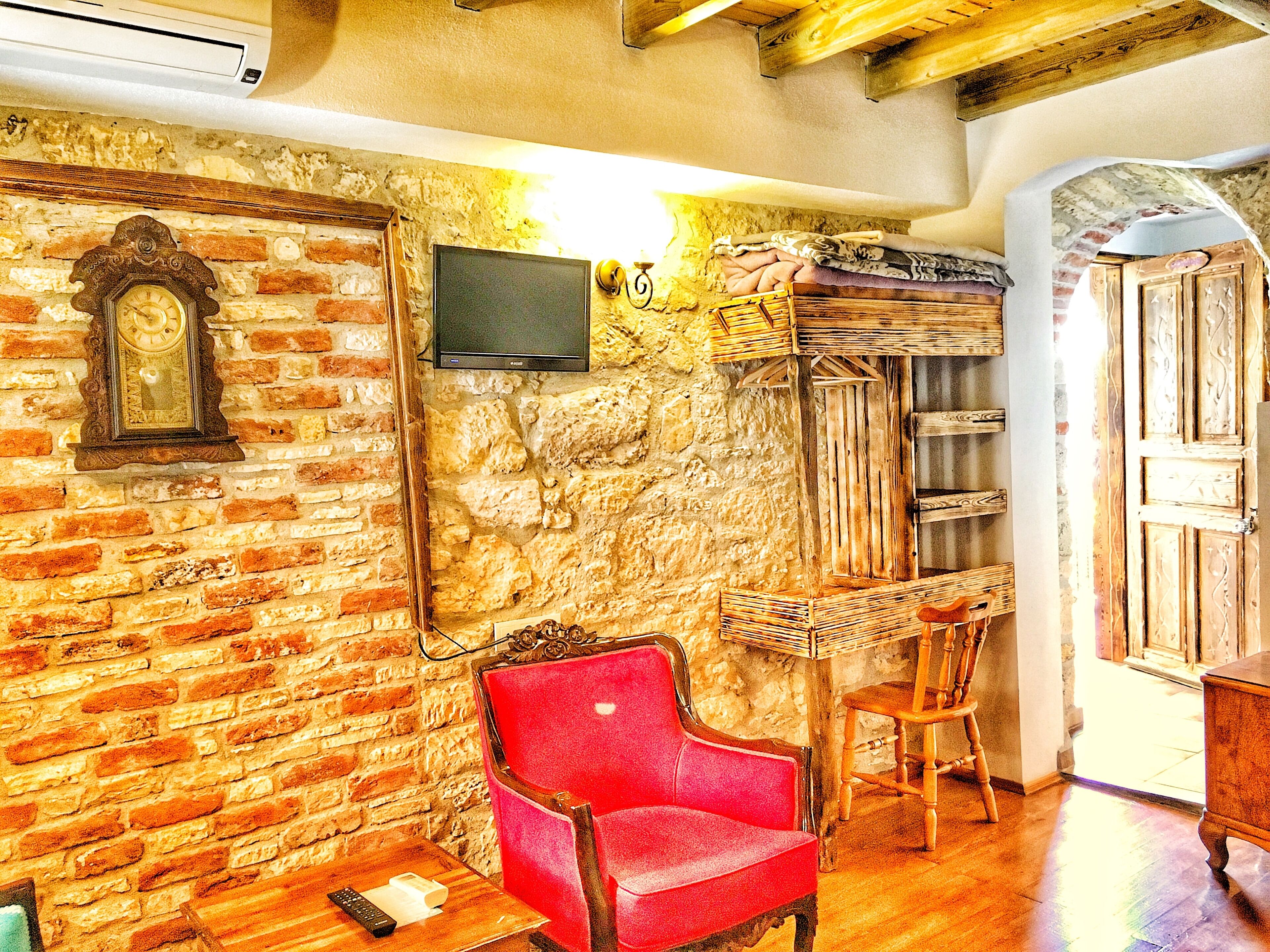 deluxe triple room | desk, blackout curtains, soundproofing, free wifi