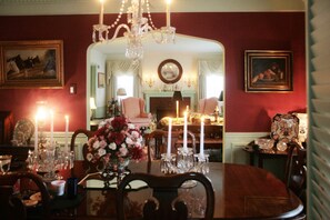 Restaurant - Moore House Bed and Breakfast (Manhattan)