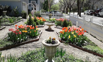 Moore House Bed and Breakfast