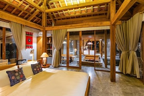 Premium bedding, free minibar, in-room safe, desk - Allamanda Estate (Hoi An)