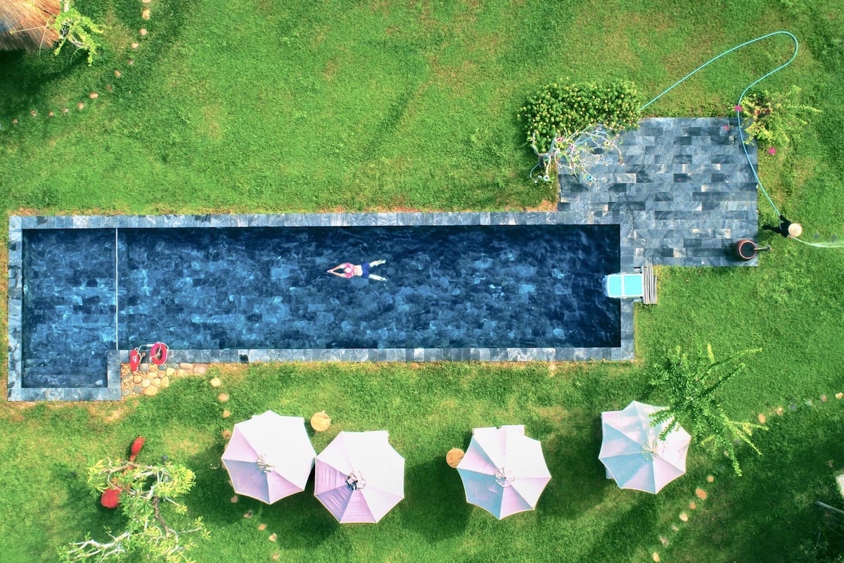 Private pool