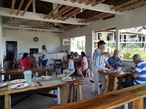 Daily cooked-to-order breakfast for a fee - Dahilig Resort (Puerto Galera)