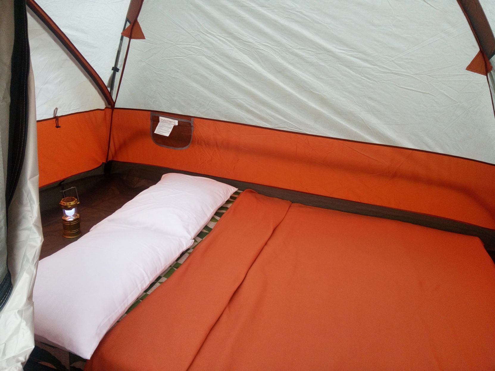 โต๊ะทำงาน, ห้องเก็บเสียง