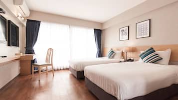 Standard Twin Room | Minibar, desk, free WiFi