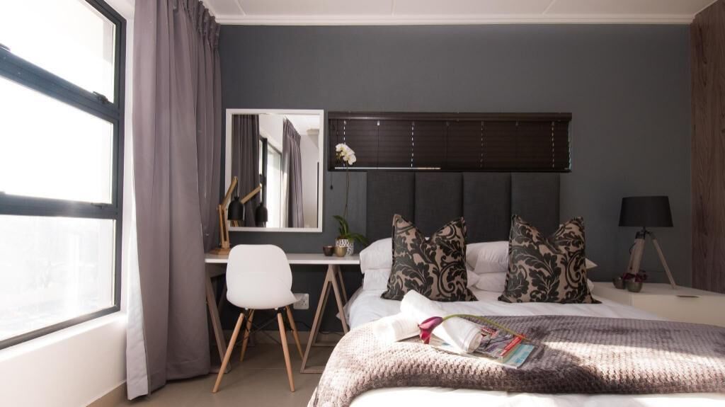 1 bedroom, premium bedding, in-room safe, desk