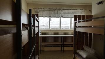 Shared Dormitory, Shared Bathroom | Desk, free WiFi, bed sheets