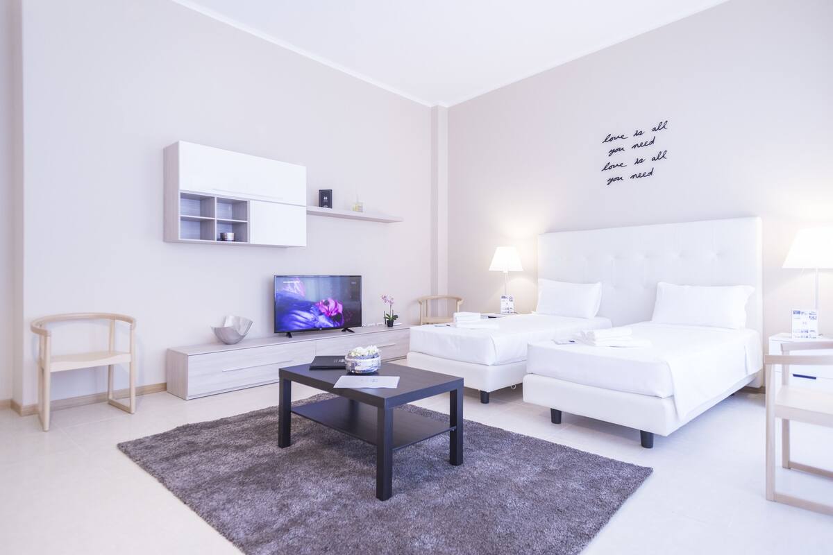 Biancheria da letto di alta qualità, una cassaforte in camera