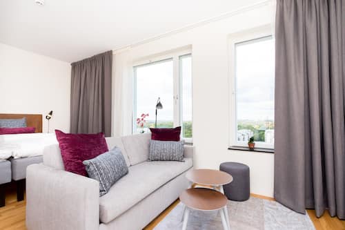Superior Studio | Living area