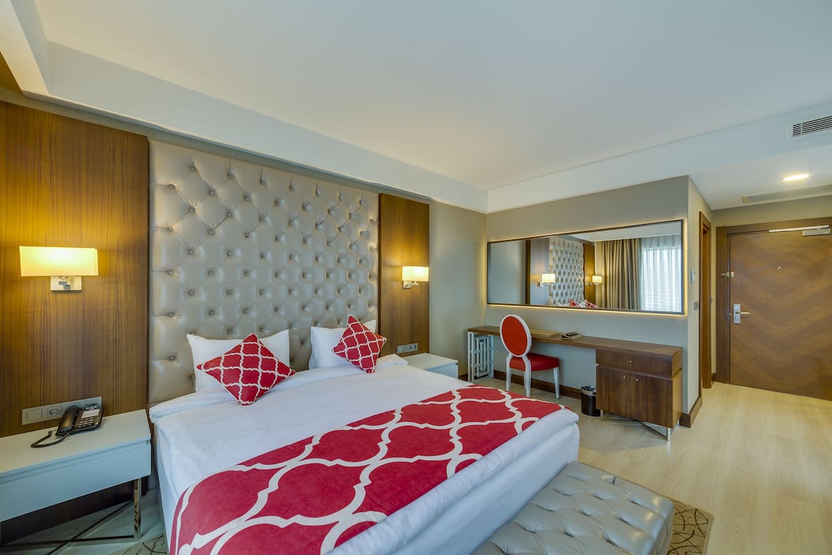 Superior Triple Room