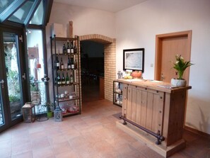 Reception - Alter Winzerhof Weisenheim am Berg e.K. (Weisenheim am Berg)