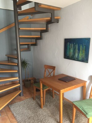 Triple Room | Living area