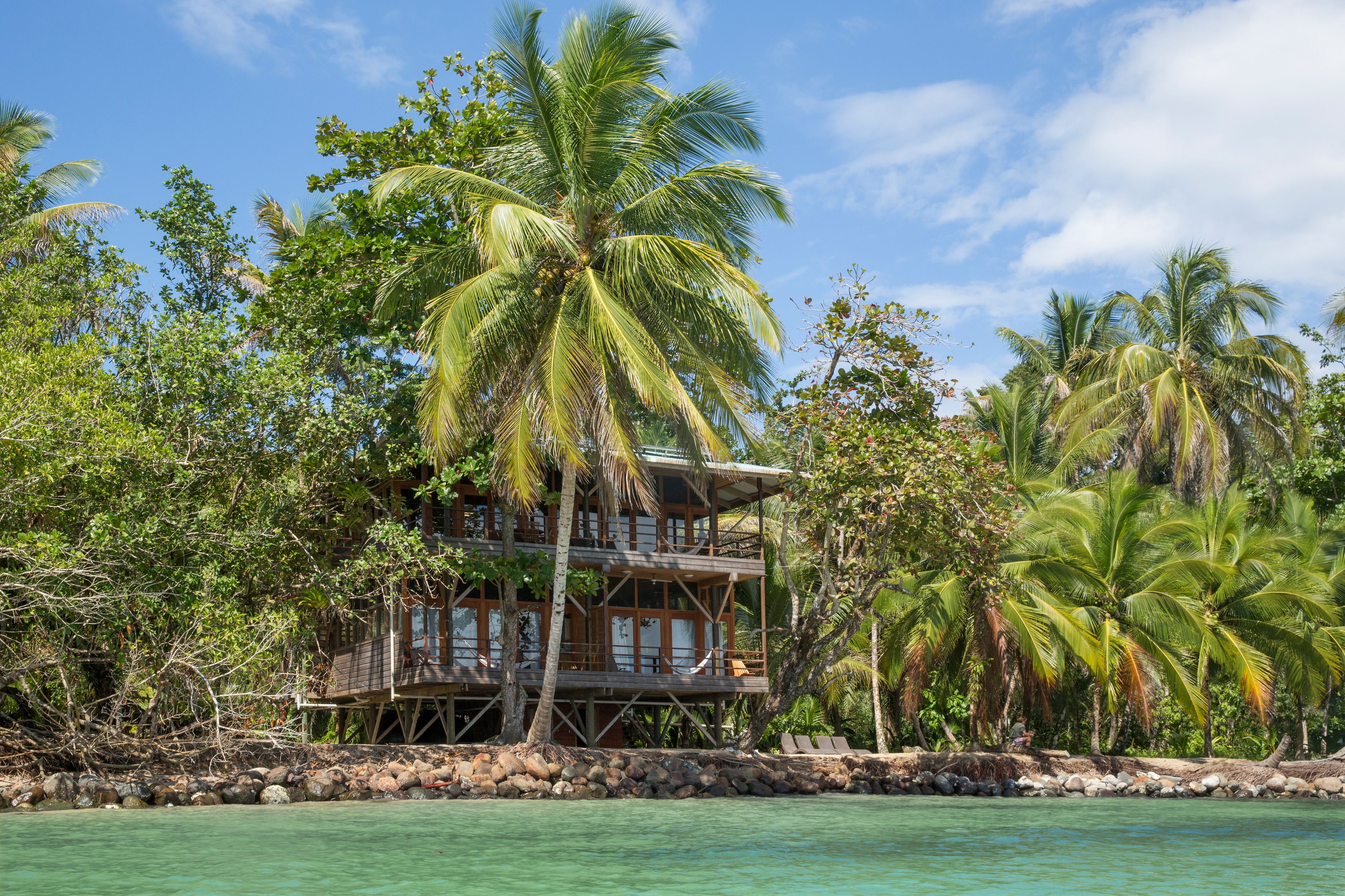 Fachada de la propiedad