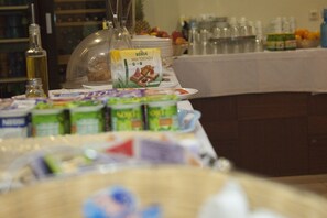 Buffet breakfast for a fee - Hotel Mar de Plata (Sarria)