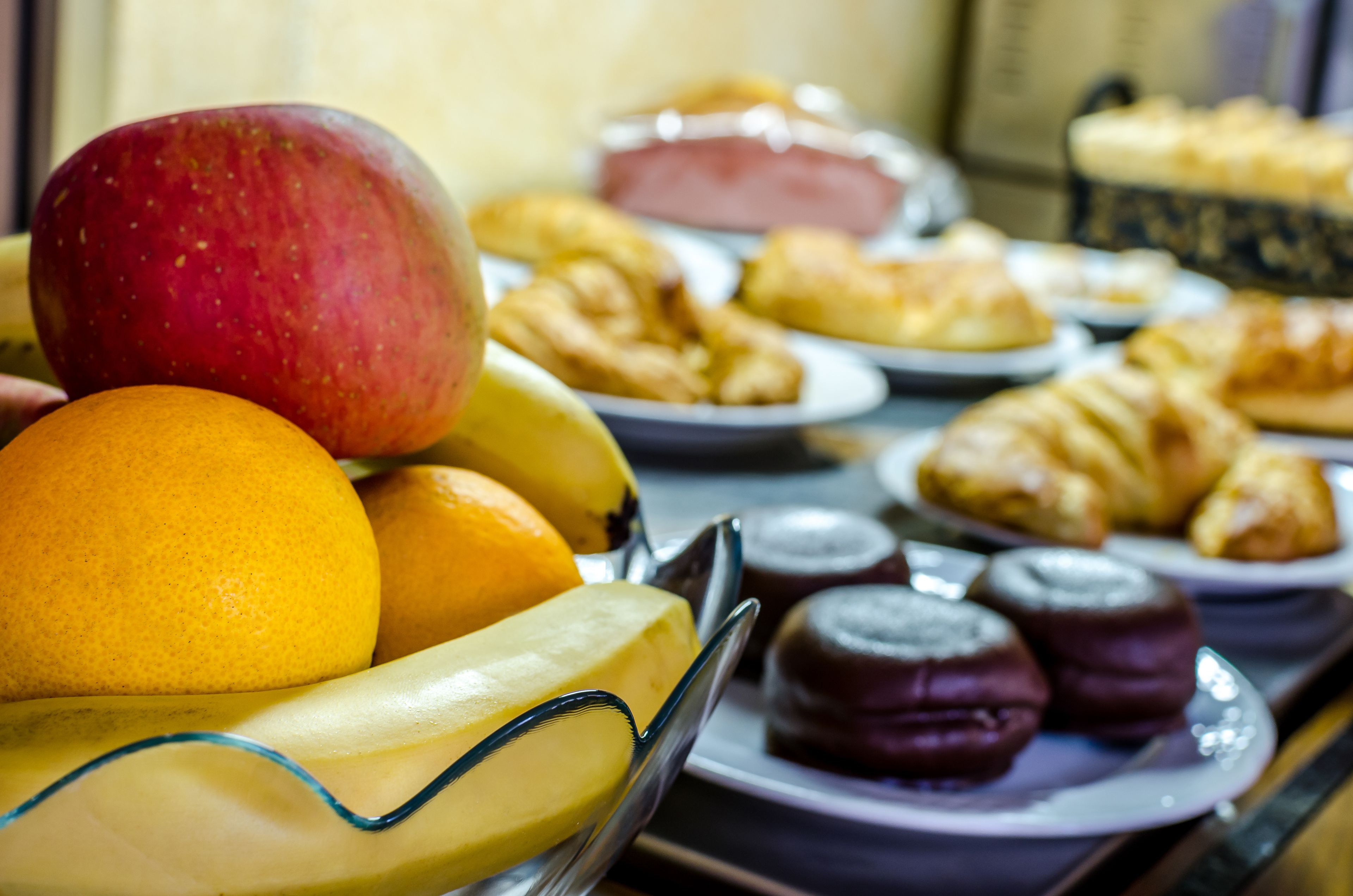 daily cooked-to-order breakfast (eur 12 per person)