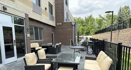 Fairfield Inn & Suites by Marriott Detroit Chesterfield