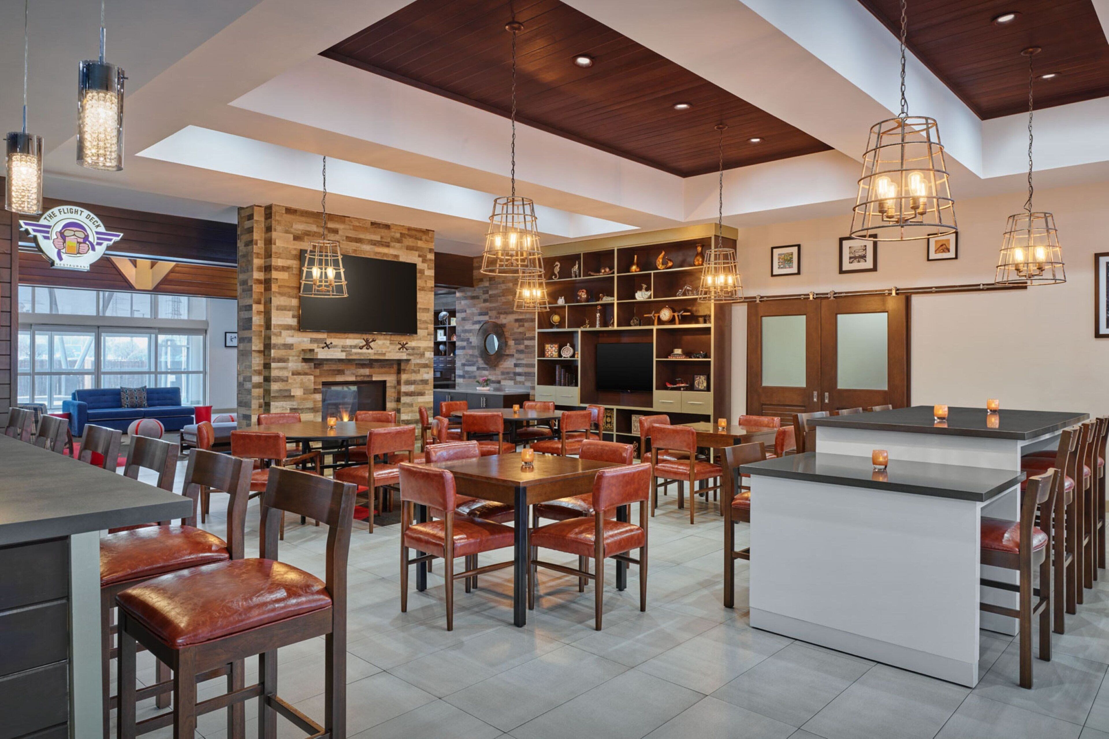 daily cooked-to-order breakfast for a fee