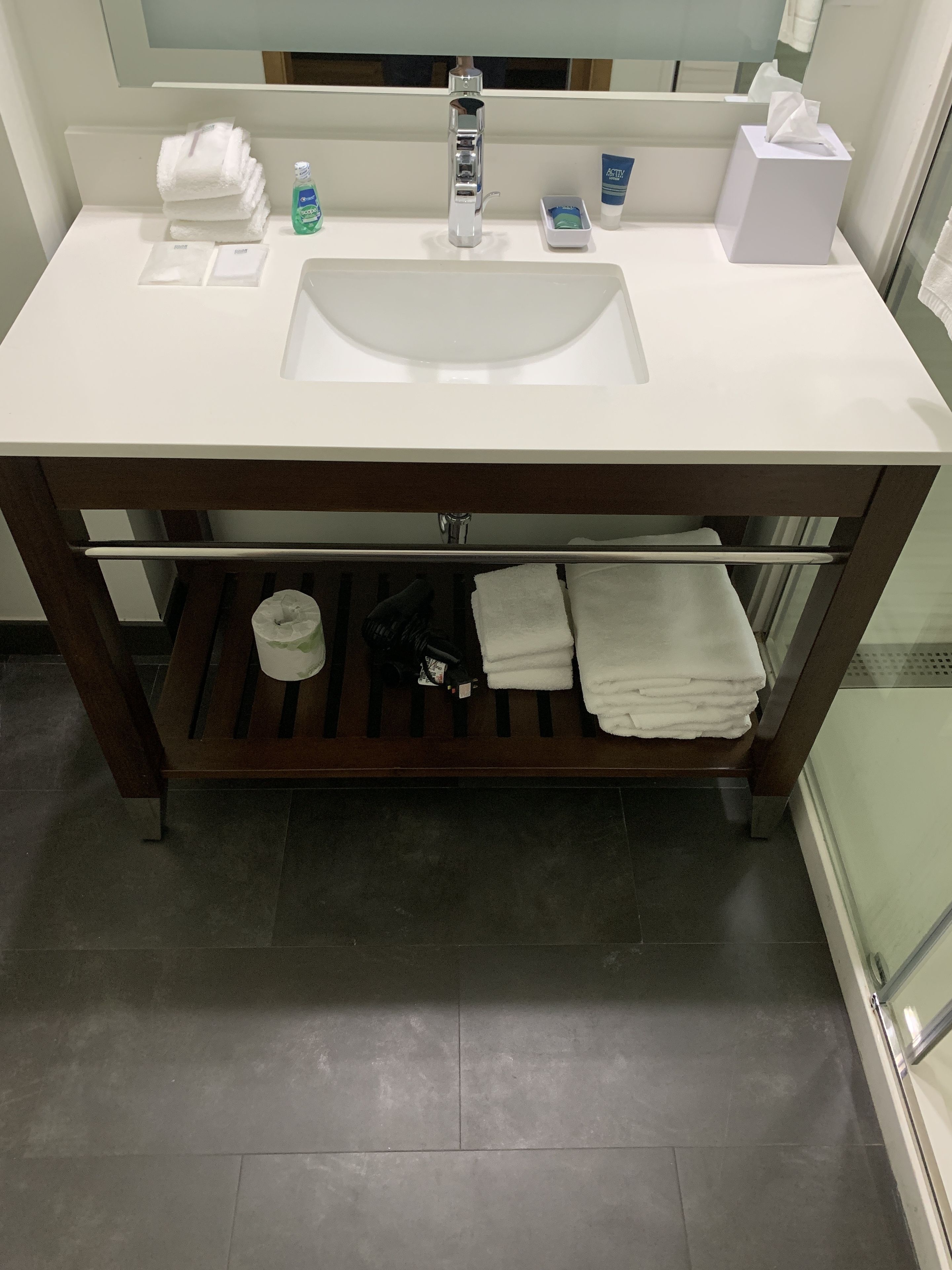 combined shower/bathtub, free toiletries, hair dryer, bathrobes