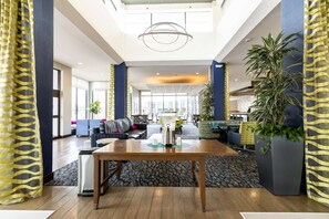 Lobby - Hilton Garden Inn Austin Airport (Austin)