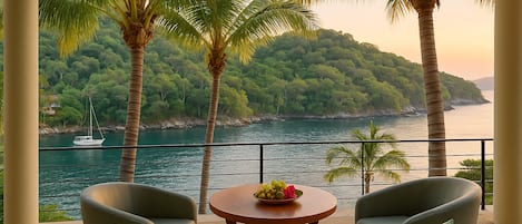 2 outdoor pools, pool umbrellas, sun loungers