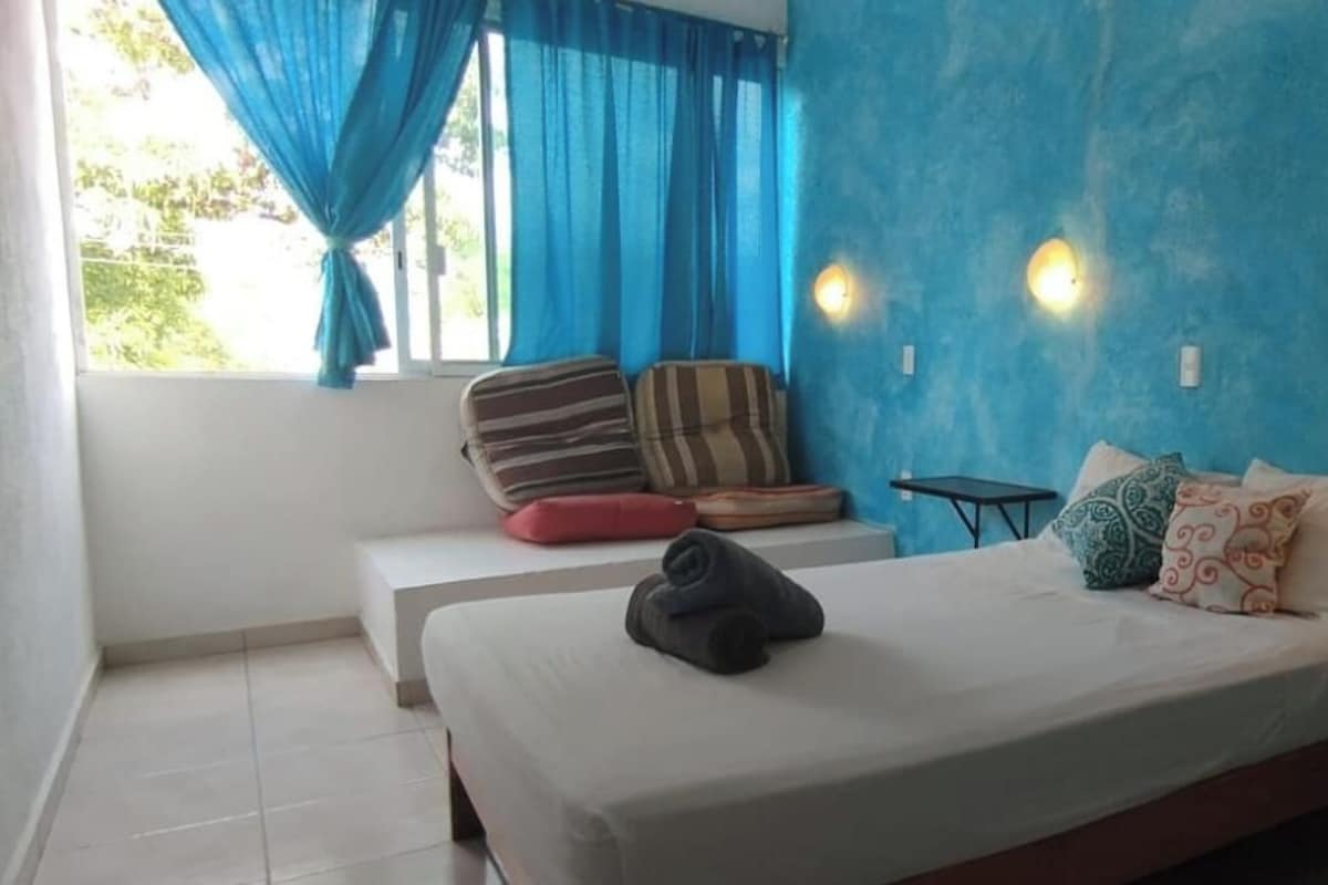 Private Double Room  | Een kluis op de kamer, gratis wifi, beddengoed