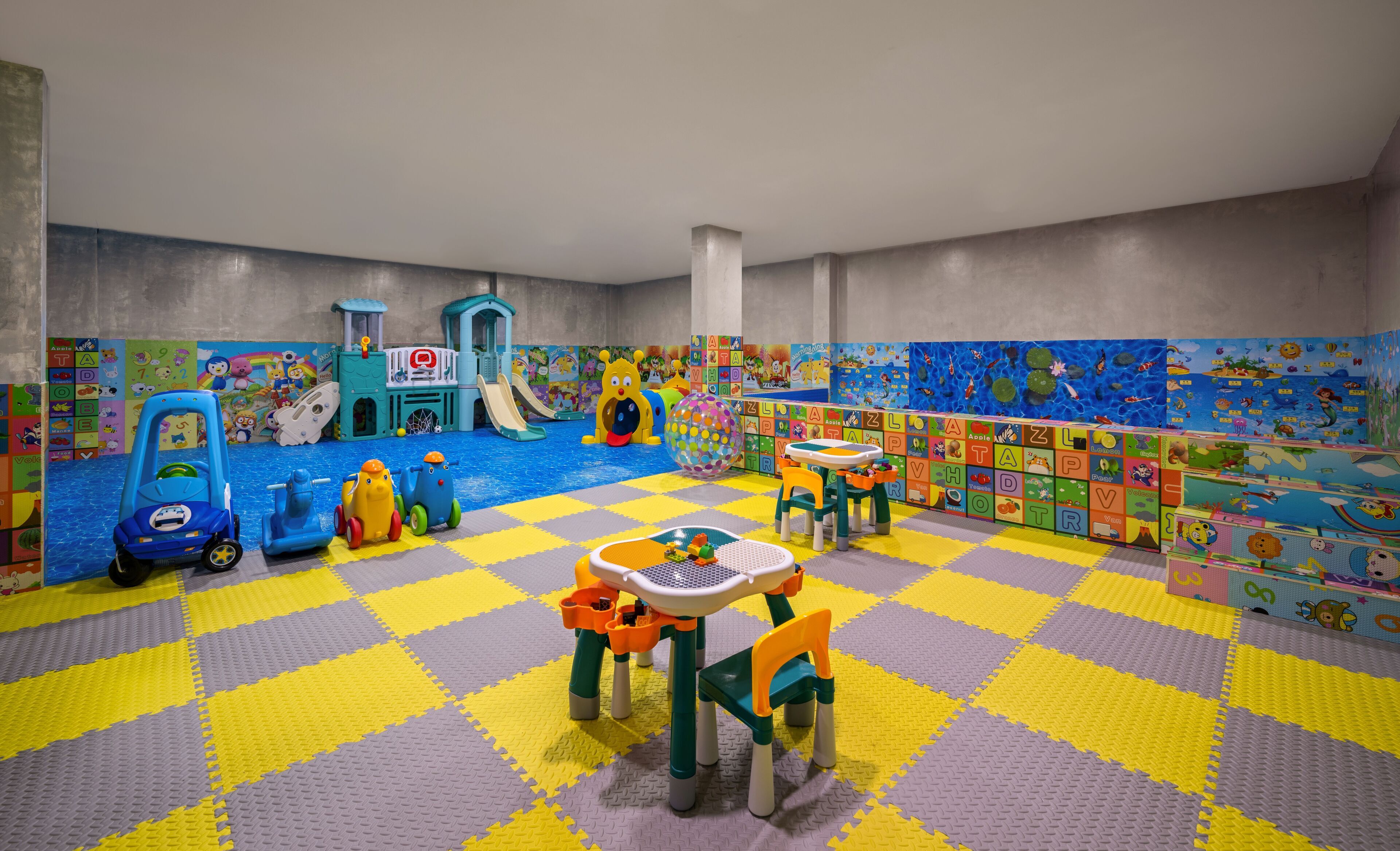 children’s play area – indoor