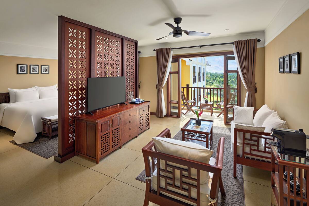Habitación (La Siesta Suite, Classic Wing) | Ropa de cama de alta calidad y caja de seguridad en la habitación