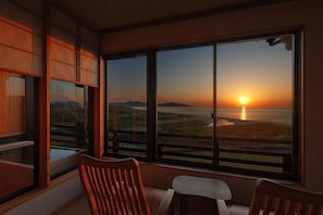 Chambre traditionnelle, vue sur la mer | Vue de la chambre