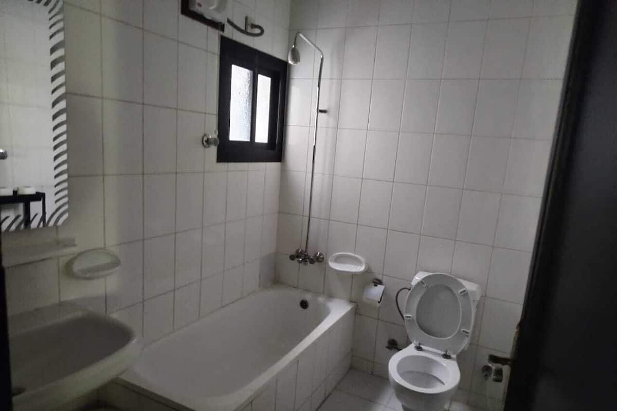 Shower dan handuk
