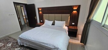 Iron/ironing board, free WiFi