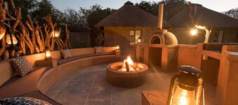 Bushbaby River Lodge