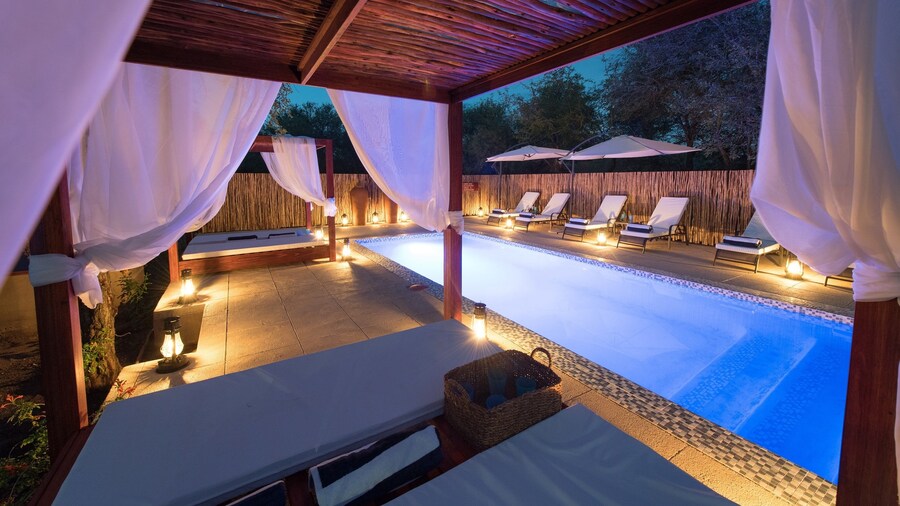 Bushbaby River Lodge