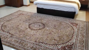 Kamar Double | Tirai kedap cahaya dan Wi-Fi gratis