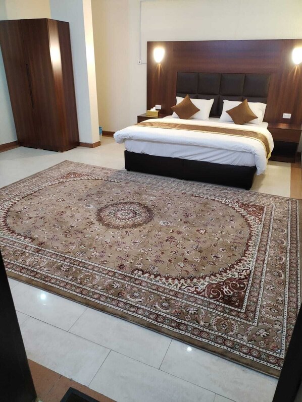Double Room | Blackout drapes, free WiFi - Al Eairy Furnished Apartments Hail 1 (Ha'il)