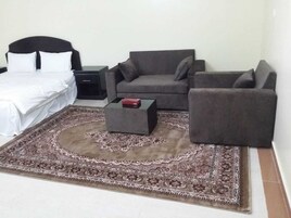 Blackout drapes, free WiFi