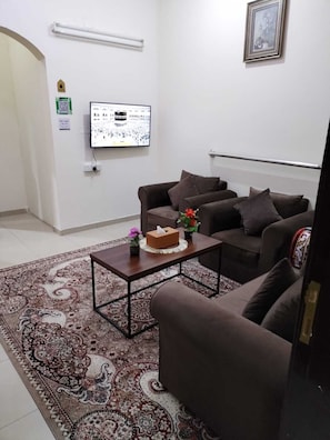 TV - Al Eairy Furnished Apartments Hail 3 (Ha'il)