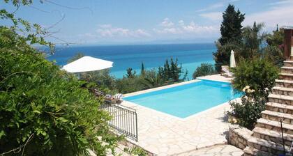 Villa Niriis