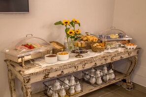 Buffet - Urban Garden Hotel (Rome)