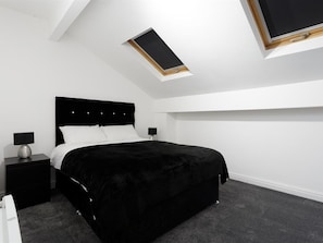 Superior Apartment, Private Bathroom (2 Bedroom Occupancy 8) | 1 bedroom - Live in Leeds Grange Apartments (Leeds)