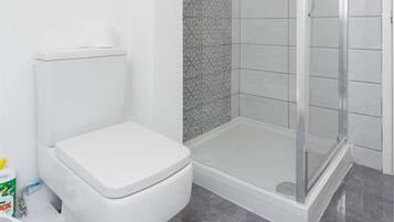 Apartamento superior, banheiro privativo (2 Bedroom Occupancy 8) | Banheiro