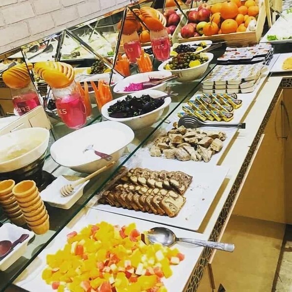 Petit déjeuner buffet compris tous les jours