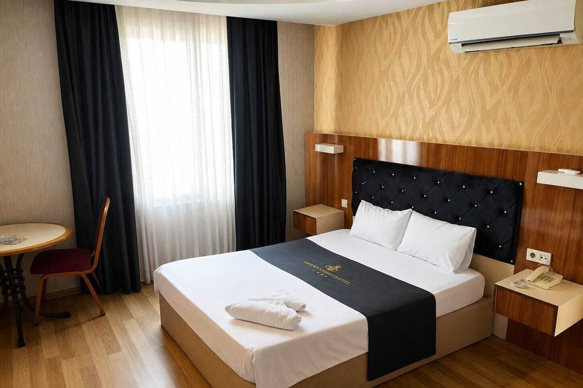 Suite | Minibar, una cassaforte in camera, una scrivania, insonorizzazione