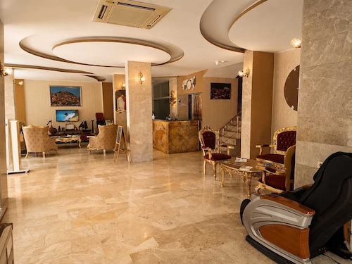 Grand Mardini Hotel