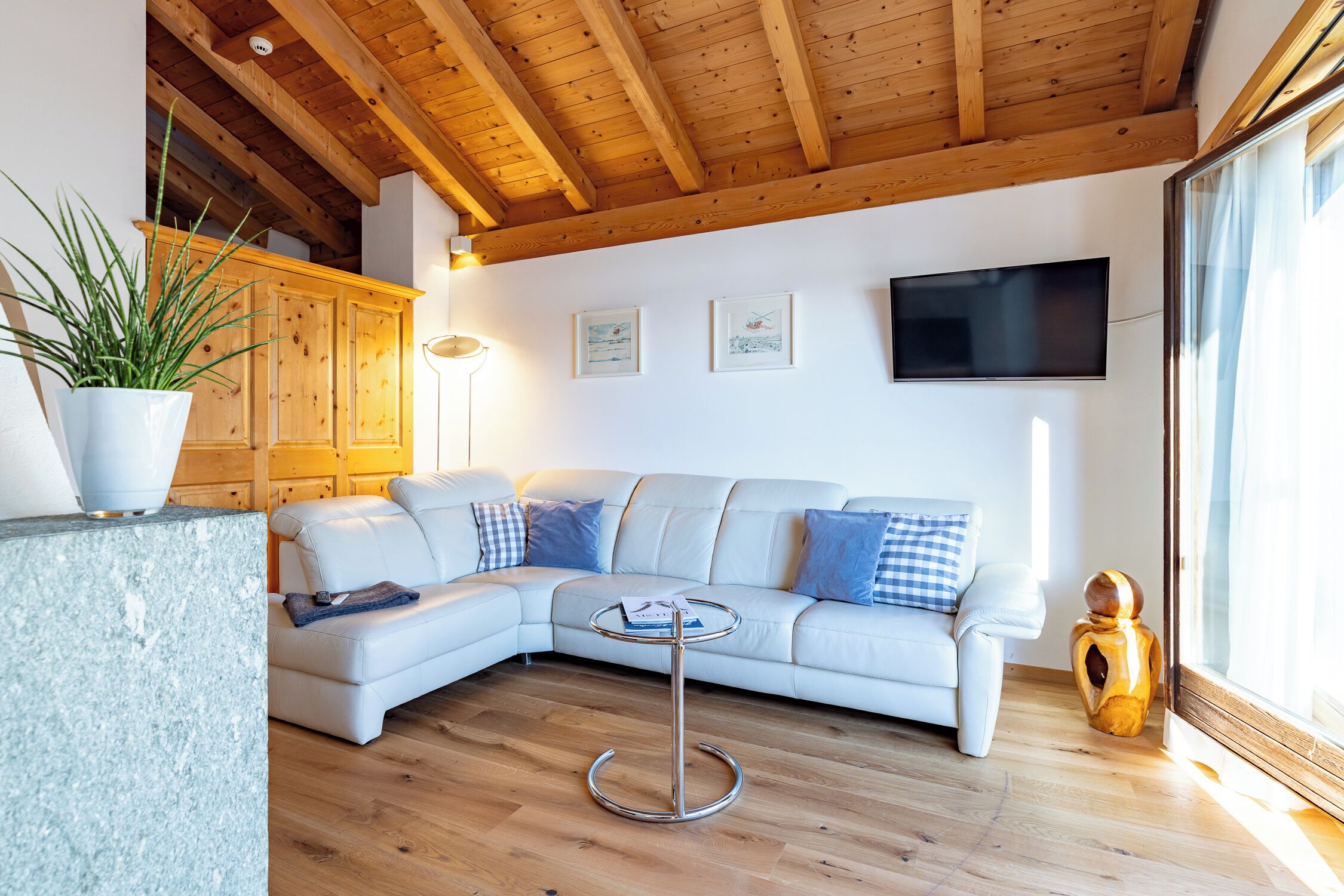 Suite | Premium bedding, in-room safe, desk, blackout drapes