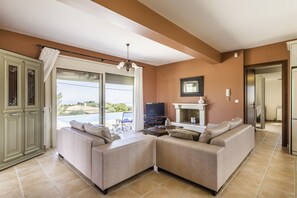 Villa, 2 Bedrooms | Living area | TV, DVD player