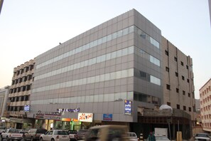 Front of property - Al Eairy Furnished Apartments Al Baha 4 (Al Baha)