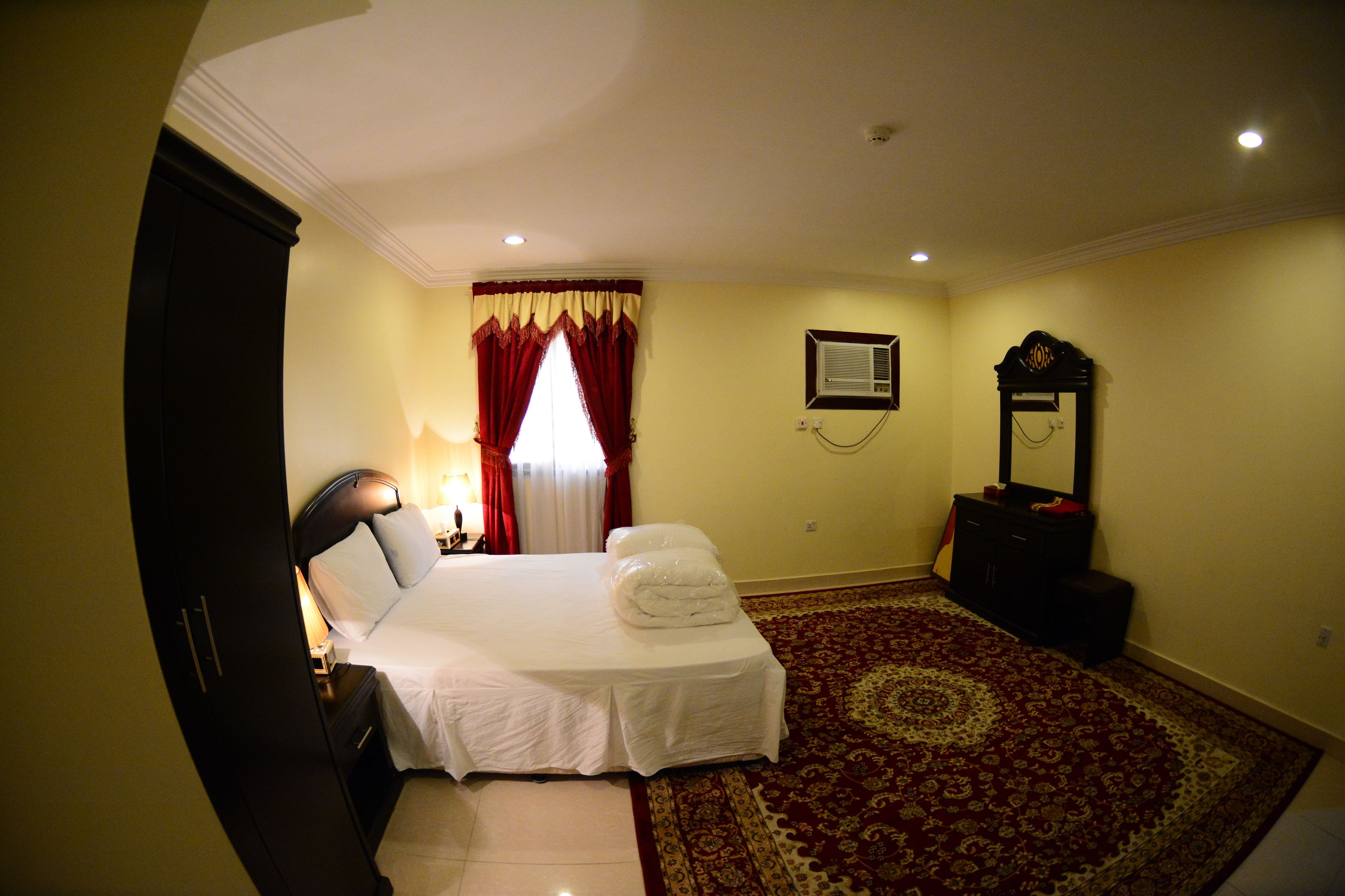 Apartment, 2 Bedrooms | Blackout drapes, soundproofing, free WiFi, bed sheets