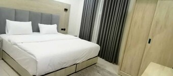 شركة مجموعة العييري التجارية المحدودة الدمام 3