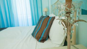 Premium bedding, in-room safe, desk, blackout curtains