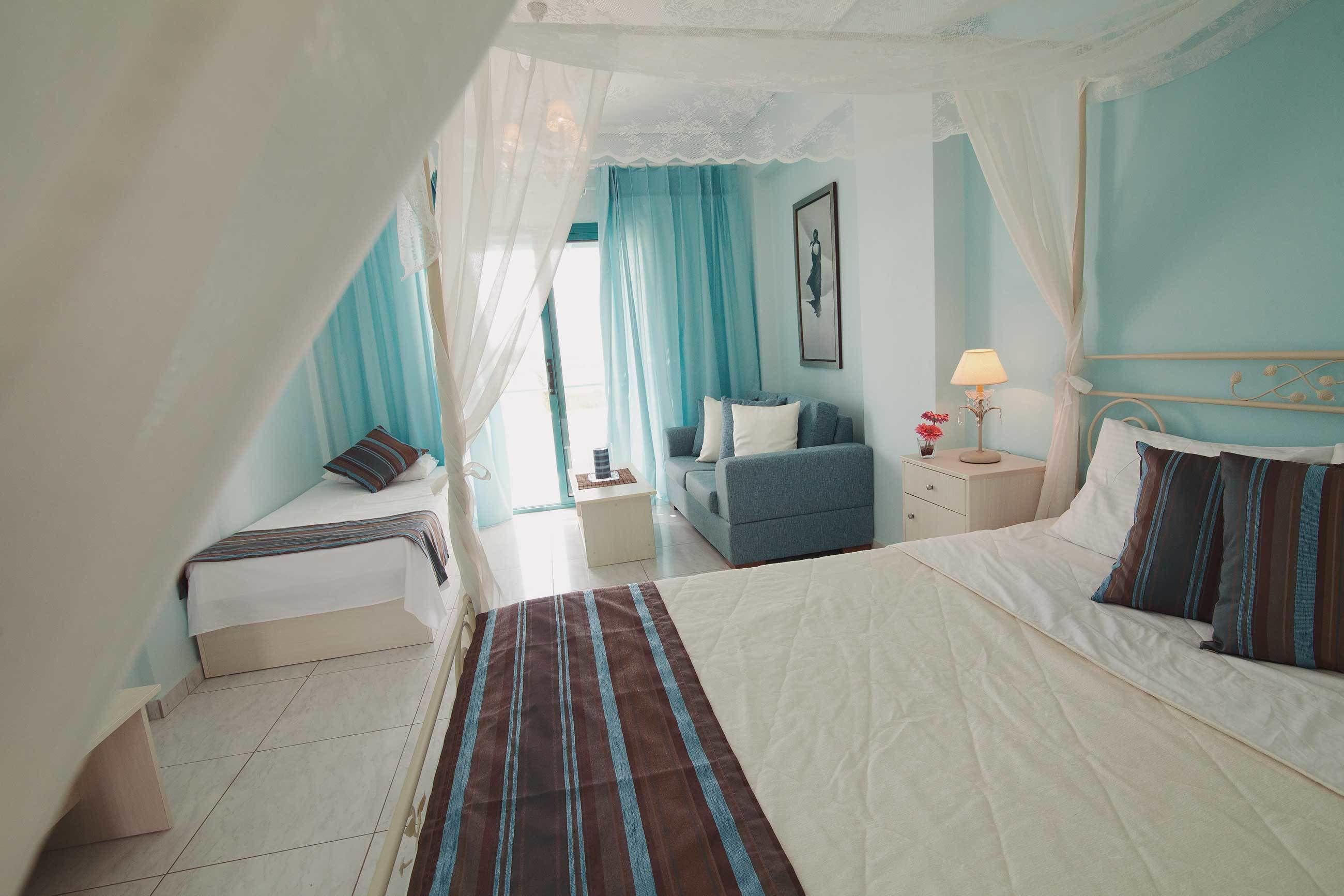 suite, sea view | premium bedding, in-room safe, desk, soundproofing