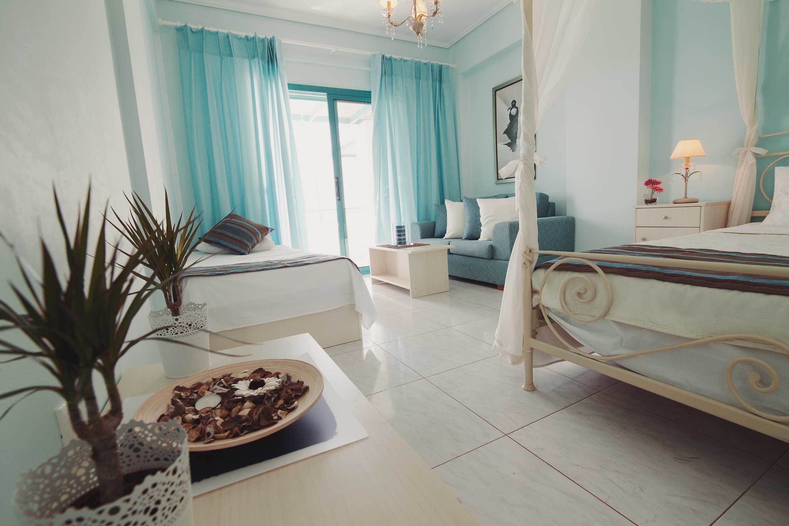 suite, sea view | premium bedding, in-room safe, desk, soundproofing